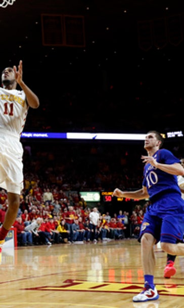 No. 2 Kansas beats Iowa State 76-72 for 17th straight win (Jan 16, 2017)